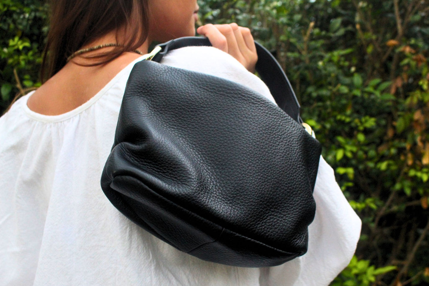 Women's genuine cowhide leather handbag Carly design