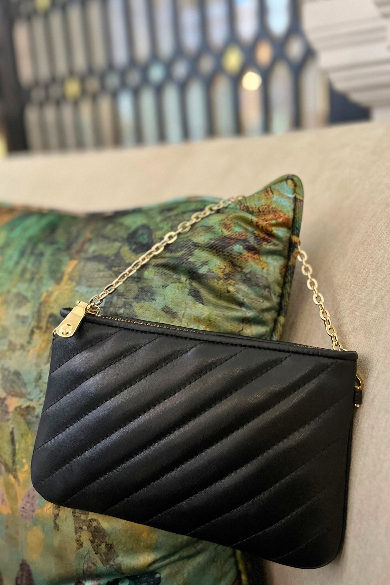Women's lambskin falten design chain clutch wallet with removable strap
