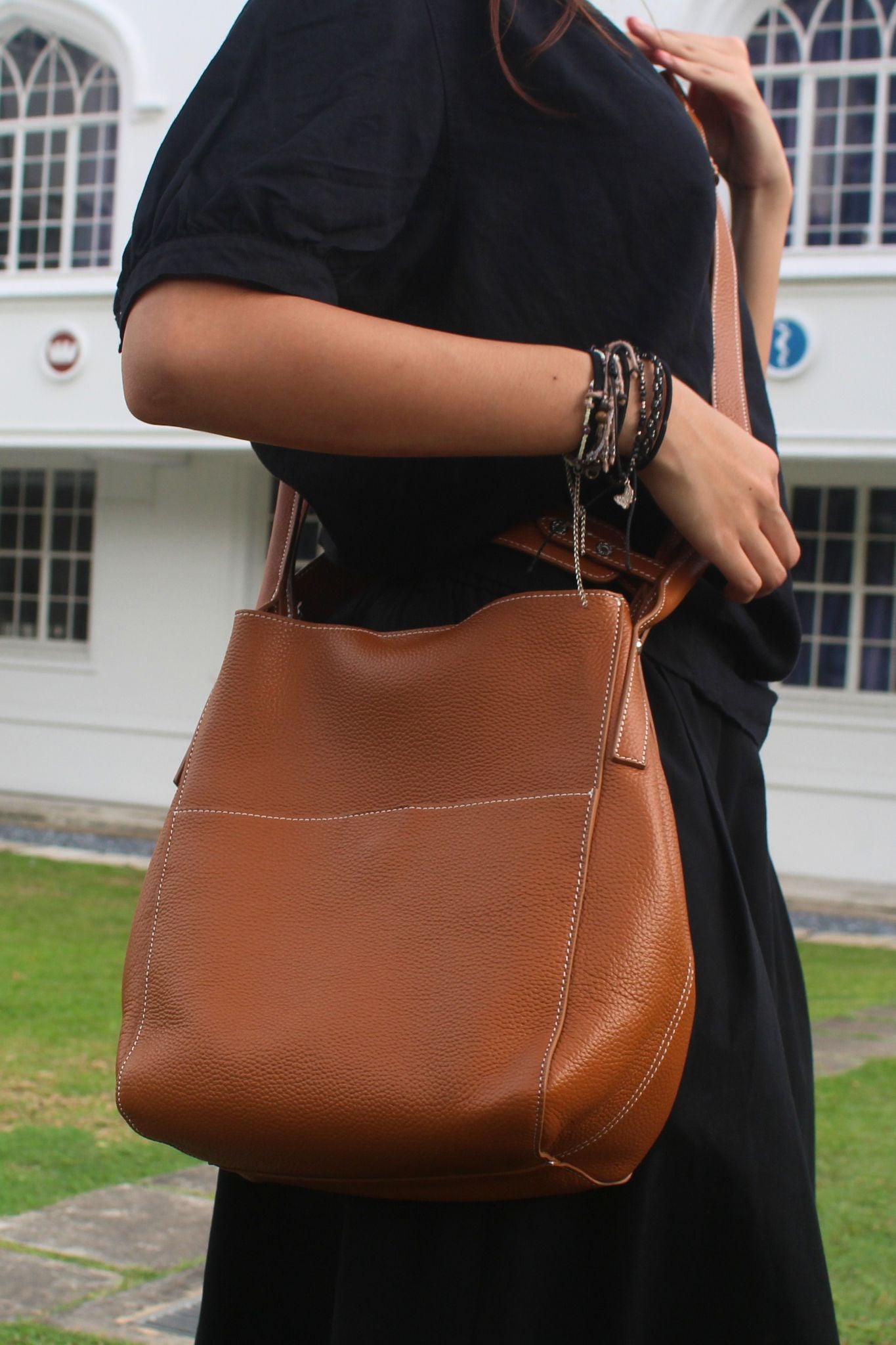 Women's genuine cowhide leather handbag Basket Lock V2 design