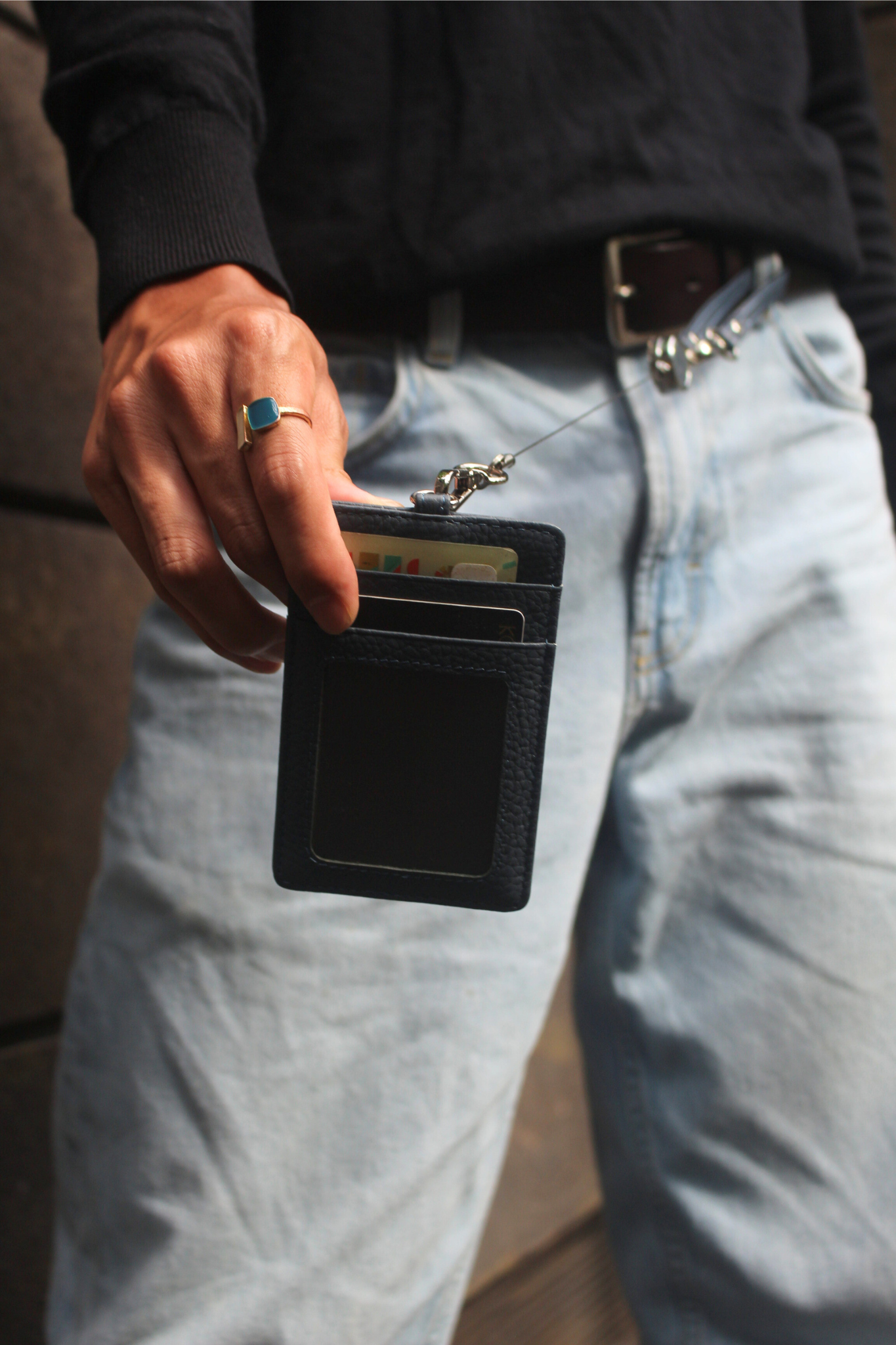 Unisex genuine cowhide leather lanyard with card slots and straps