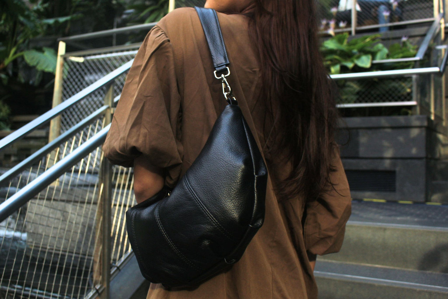 Women's genuine cowhide leather handbag Croissant design