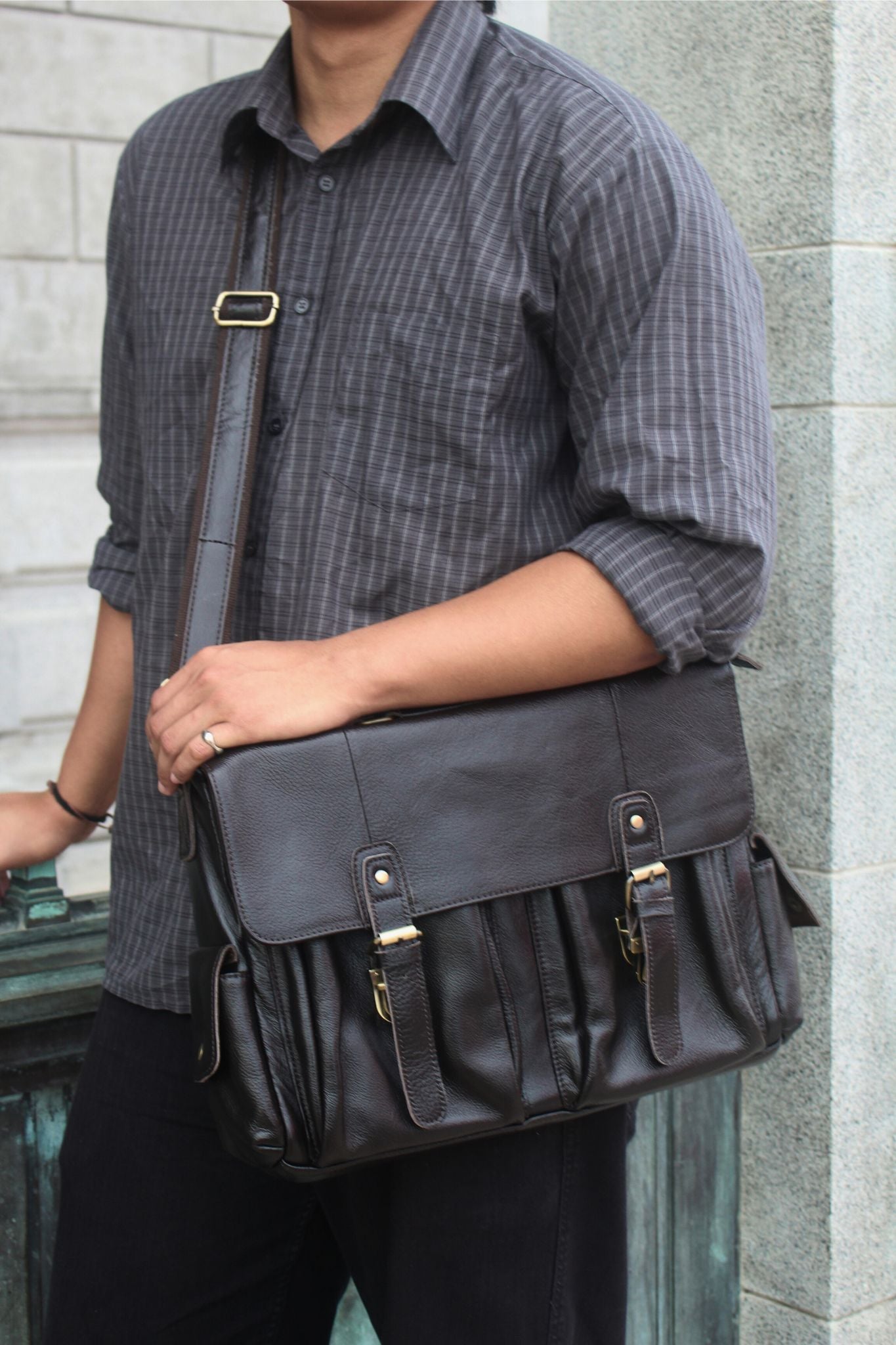 Unisex Women's and Men's genuine cowhide leather satchel briefcase Torba design