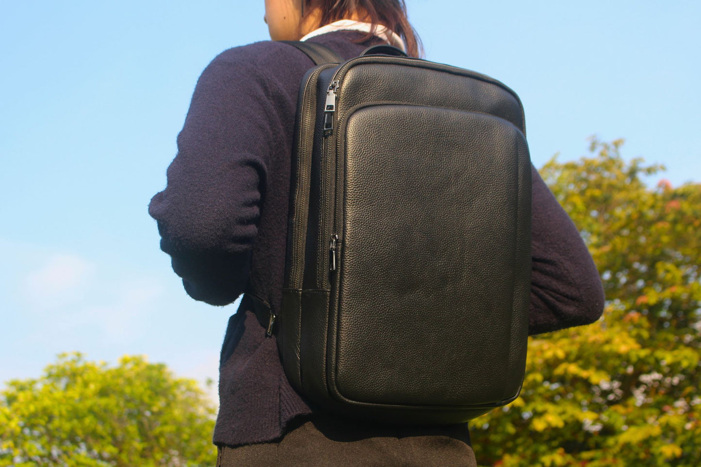 Unisex cowhide leather 2 in 1 travel backpack