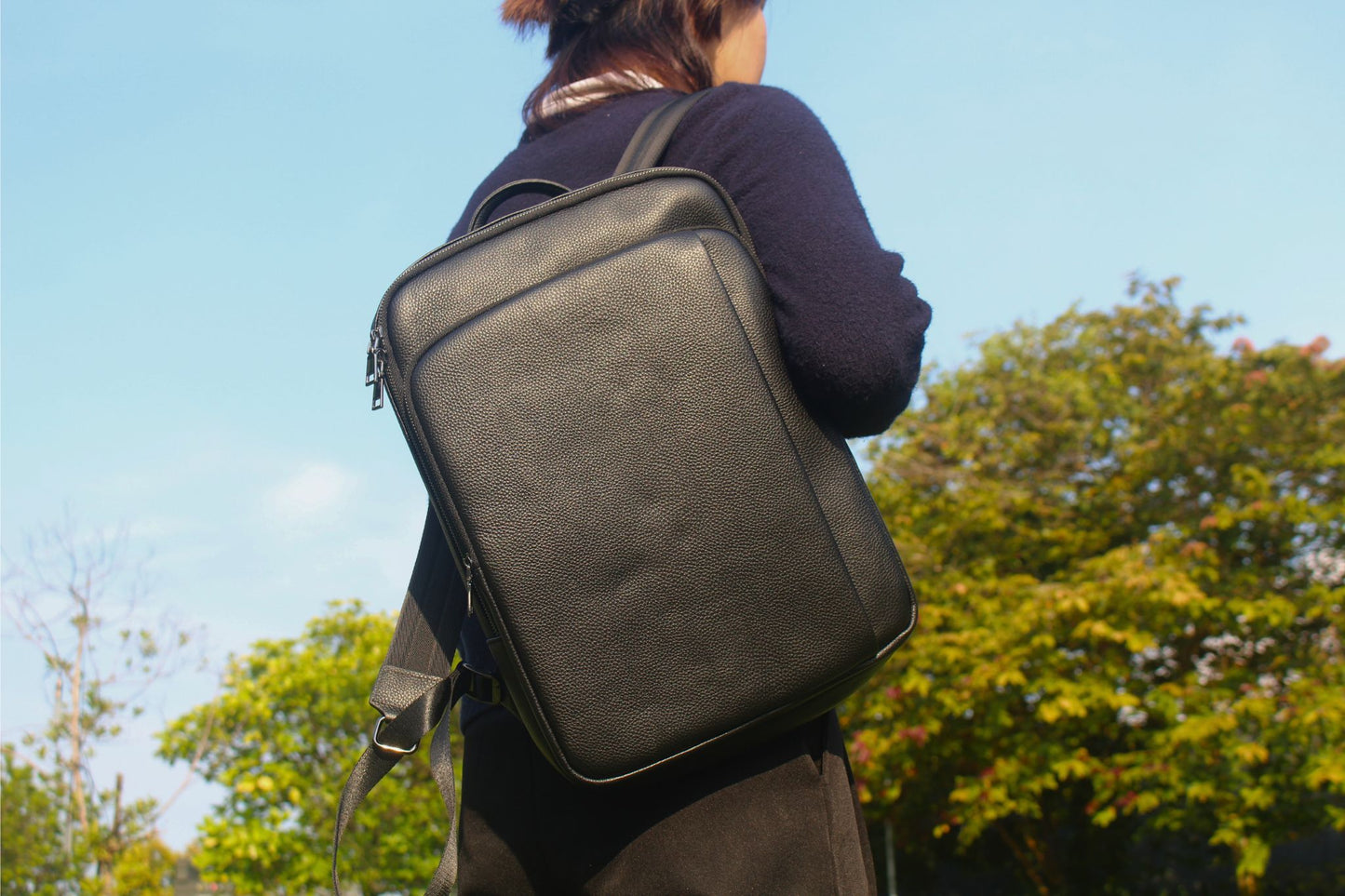 Unisex cowhide leather 2 in 1 travel backpack