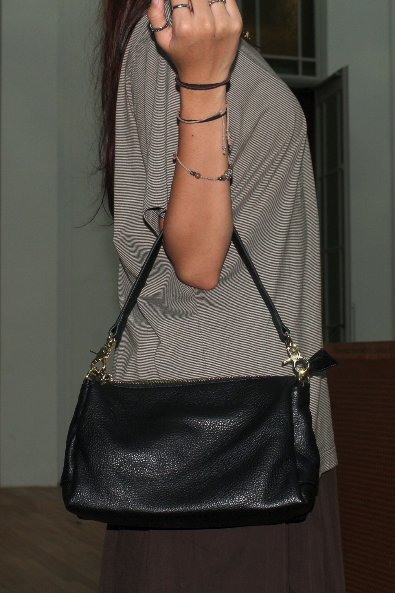 Women's genuine cowhide leather handbag Vivien V5 design