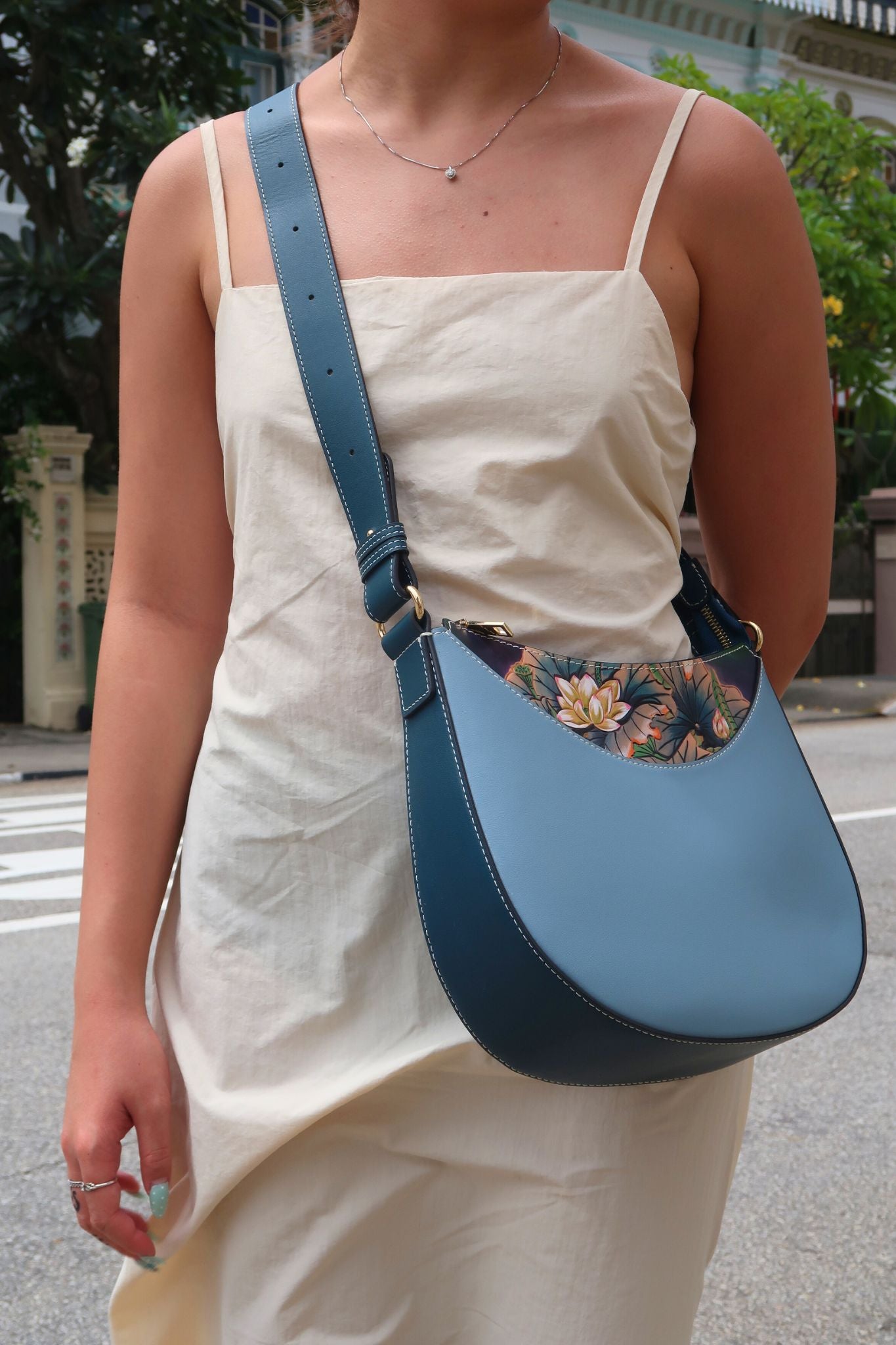 Women's genuine cowhide leather engraved handbag Edgar V3 design