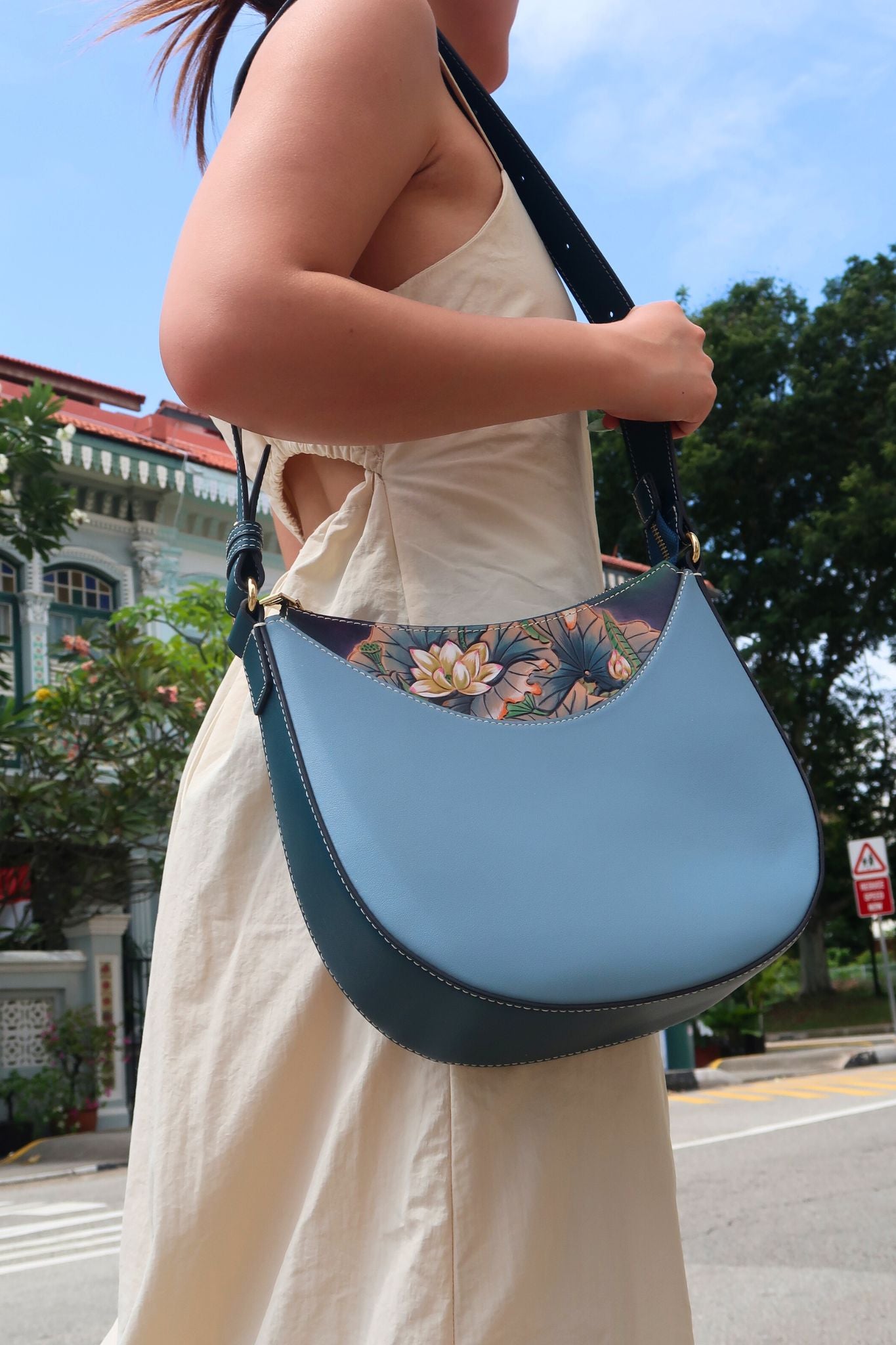 Women's genuine cowhide leather engraved handbag Edgar V3 design