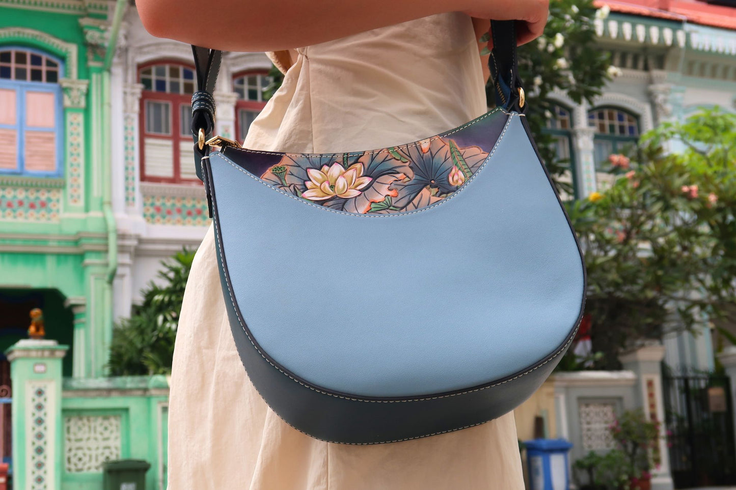 Women's genuine cowhide leather engraved handbag Edgar V3 design