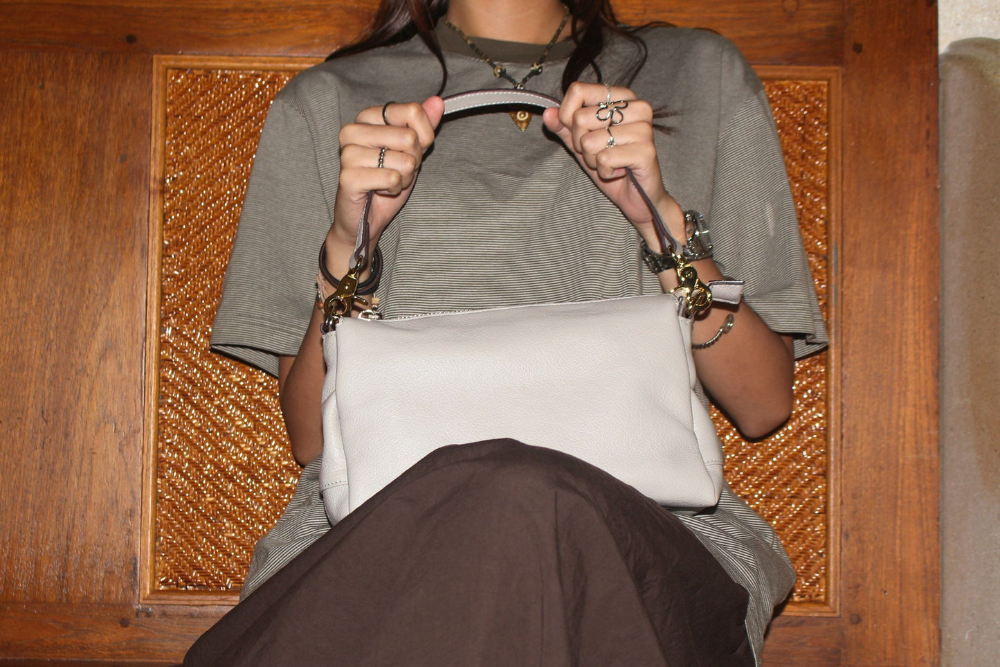 Women's genuine cowhide leather handbag Vivien V5 design
