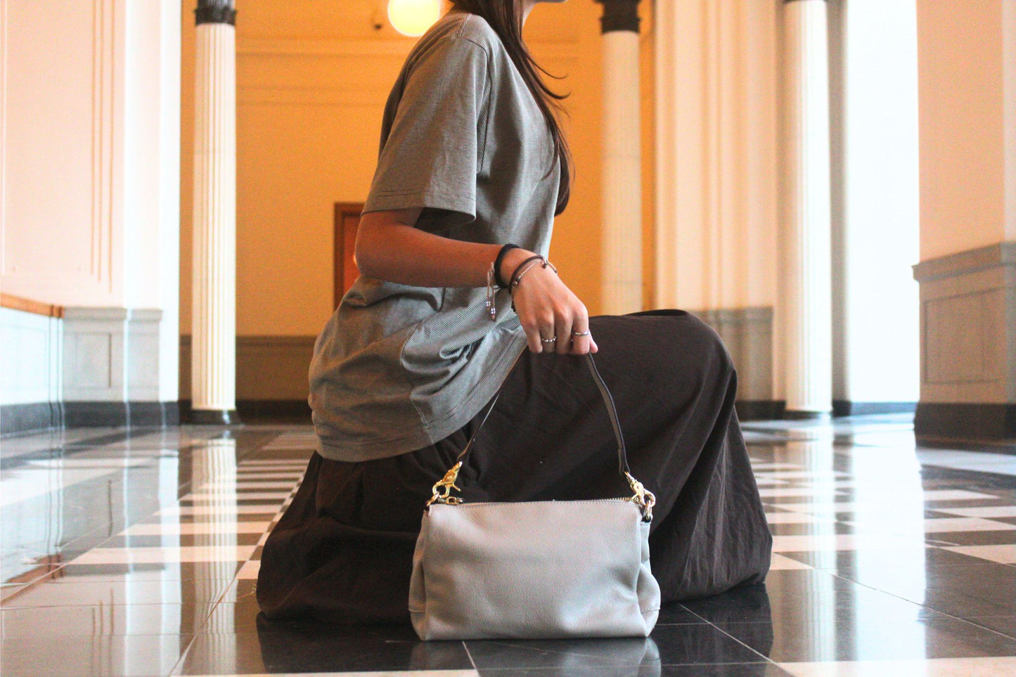Women's genuine cowhide leather handbag Vivien V5 design