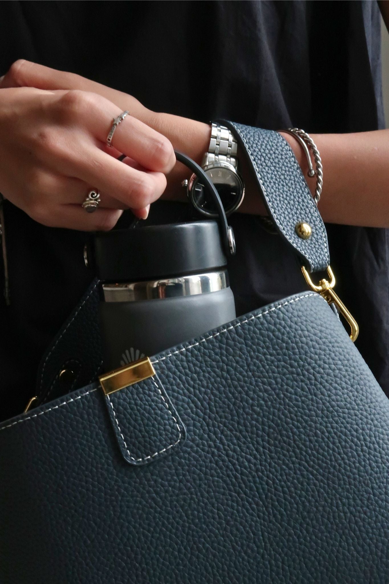 Women's cowhide leather handbag Mori V2 design with 3 straps