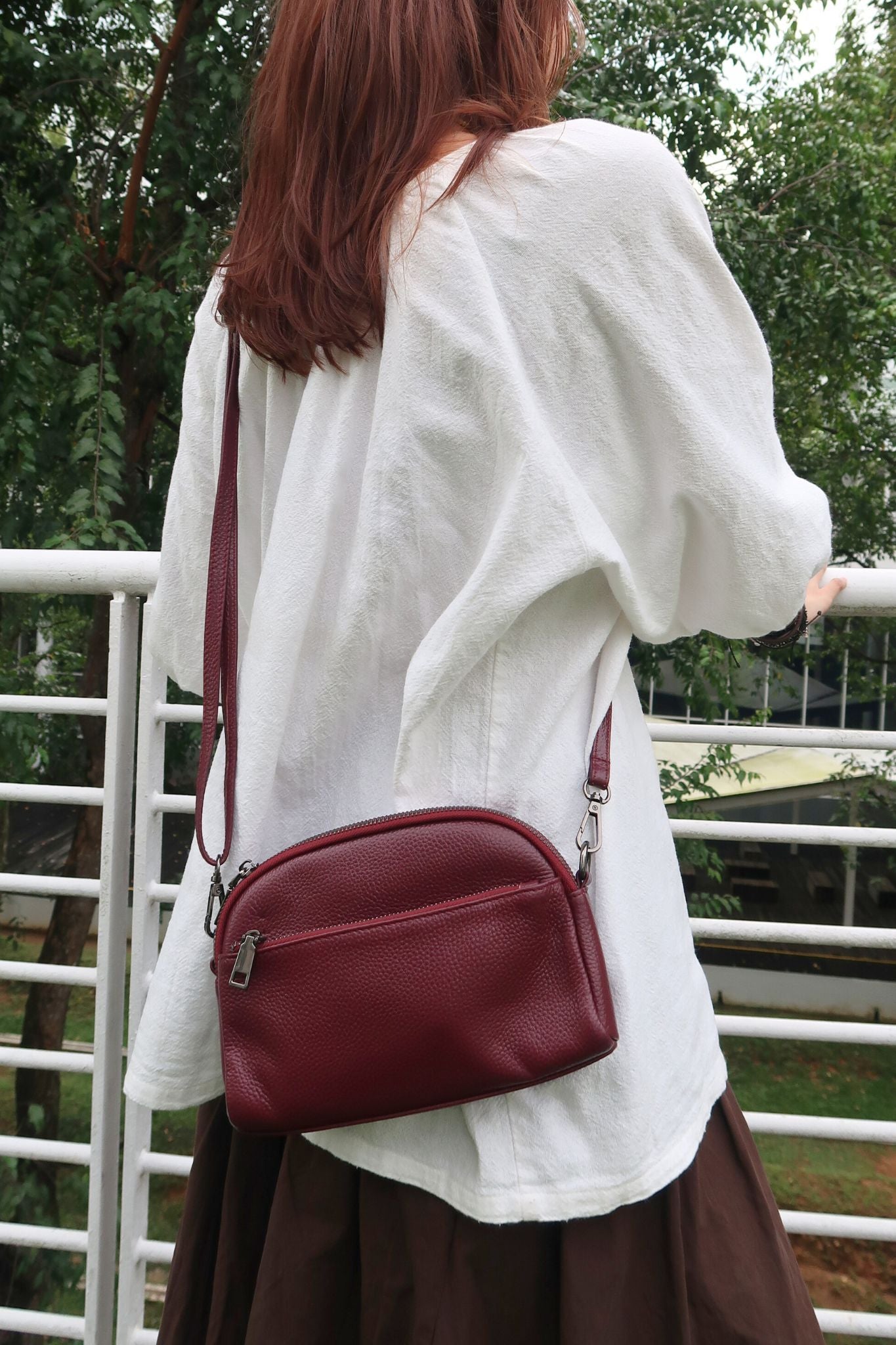 Women's genuine cowhide leather handbag Crescent V2 design