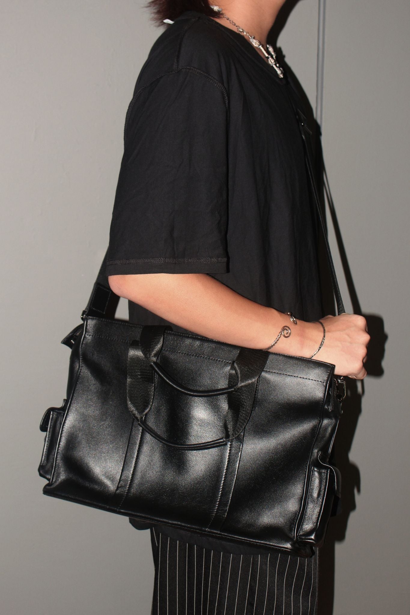 Unisex genuine cowhide leather Potter design briefcase with sling