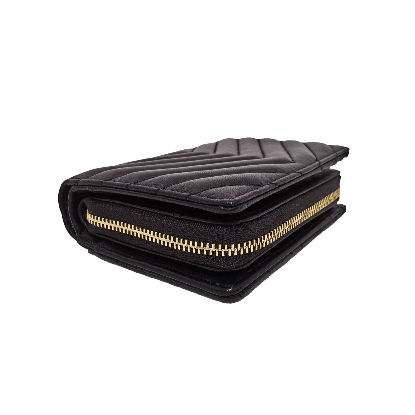 Women's lambskin leather short wallet/purse Chevron V2 design