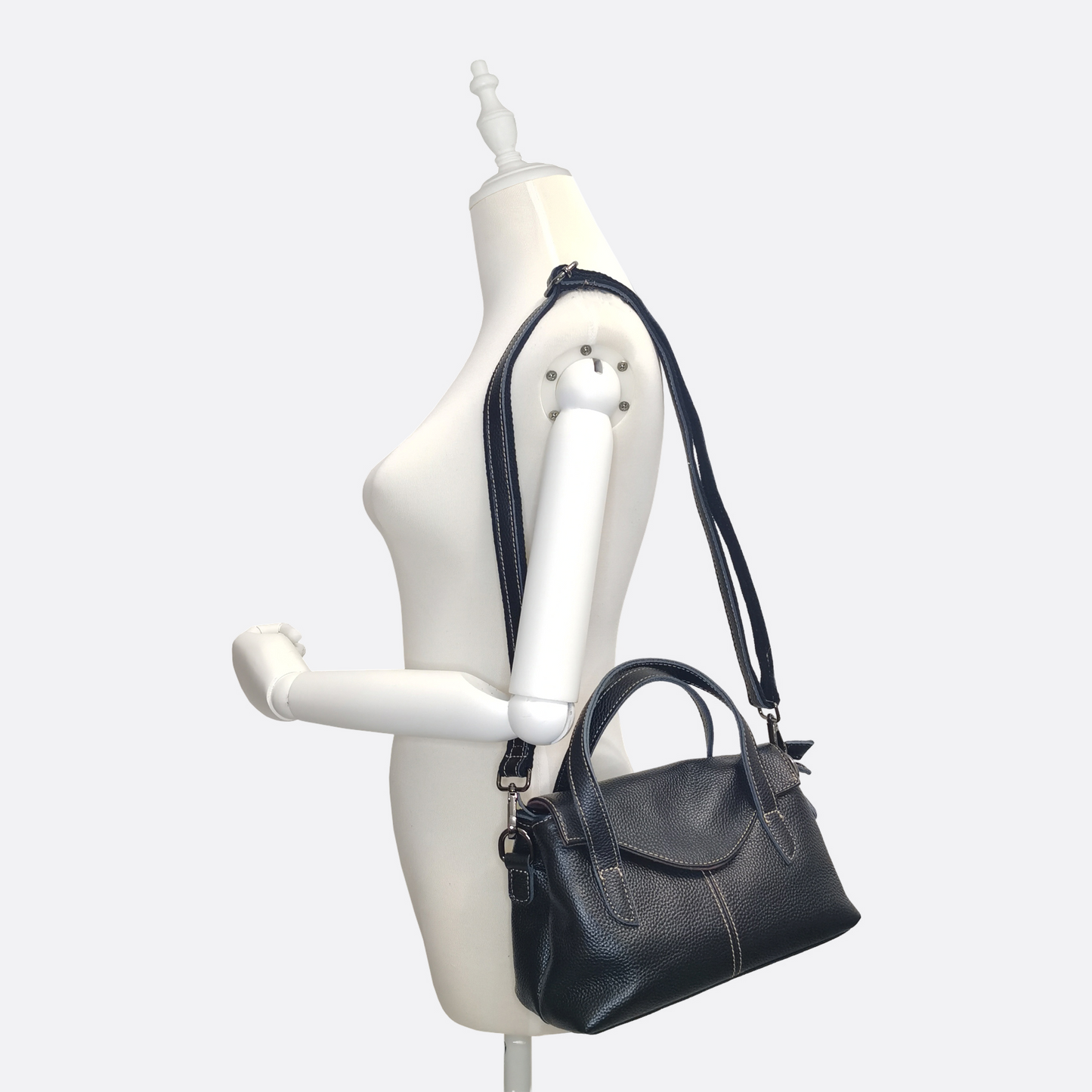 Women's genuine cowhide leather Handbag Perry V3 design