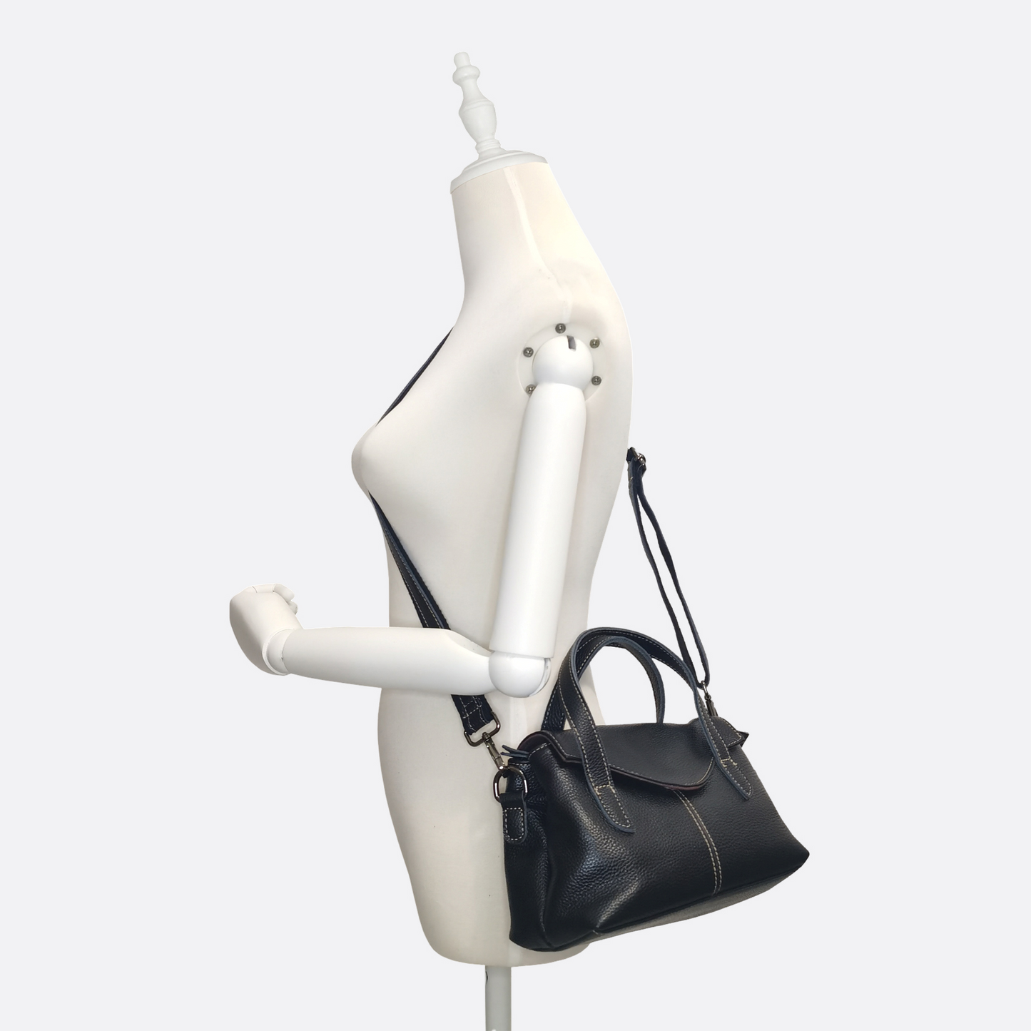 Women's genuine cowhide leather Handbag Perry V3 design