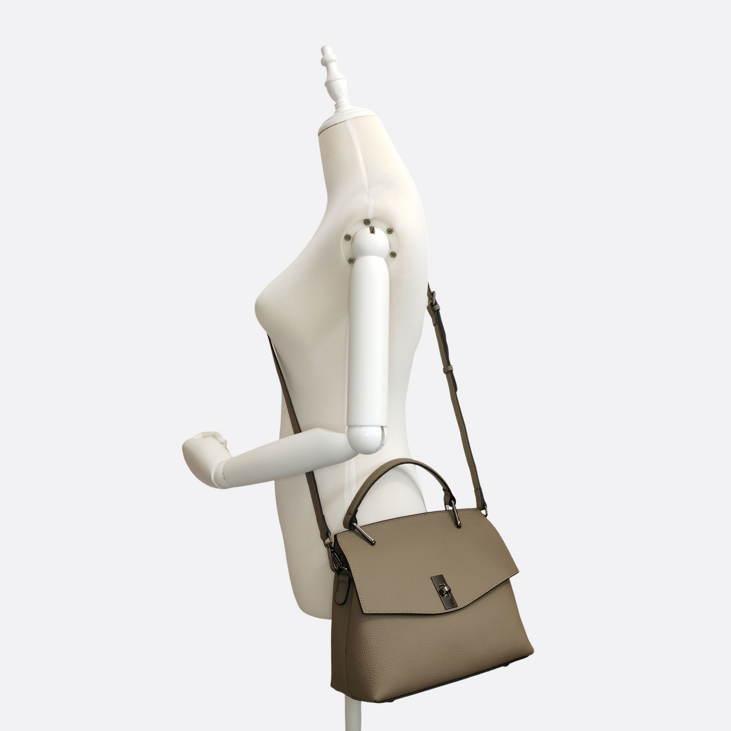 Women's cowhide leather handbag Lari V3 design