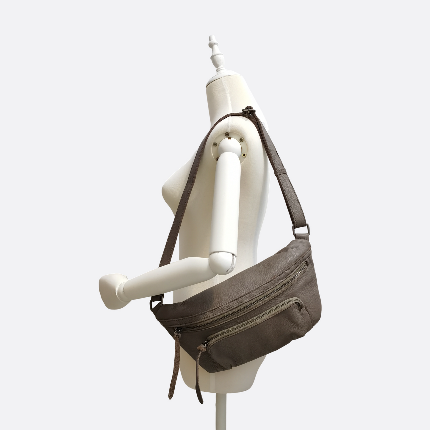 Unisex cowhide leather handbag Vesny pouch V2 design