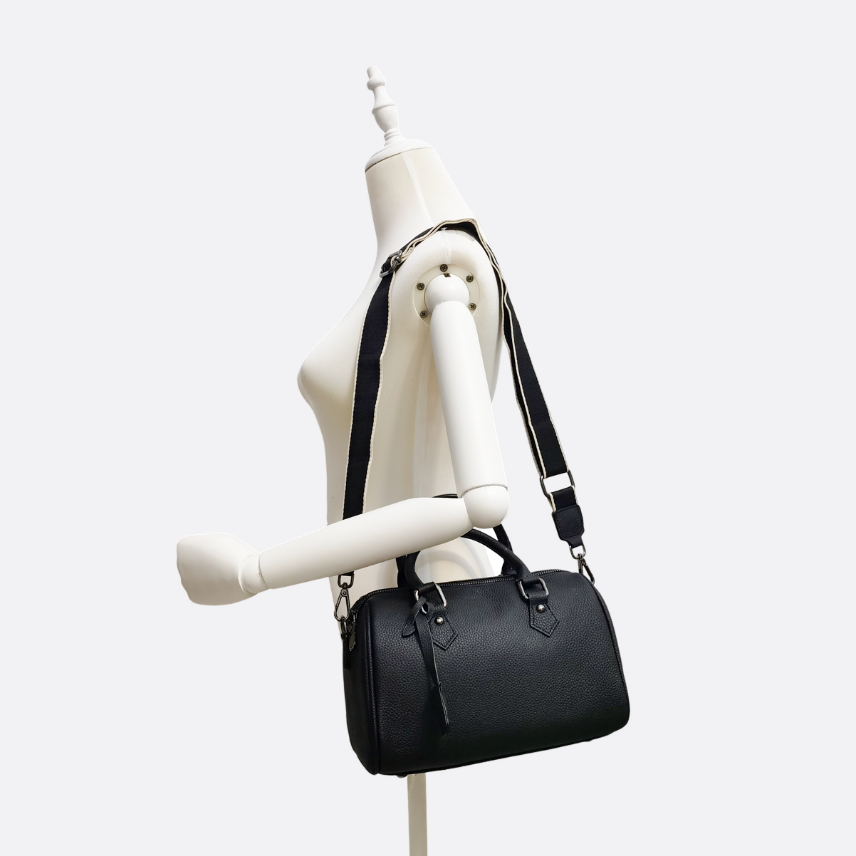 Women's genuine cowhide leather handbag Belle design