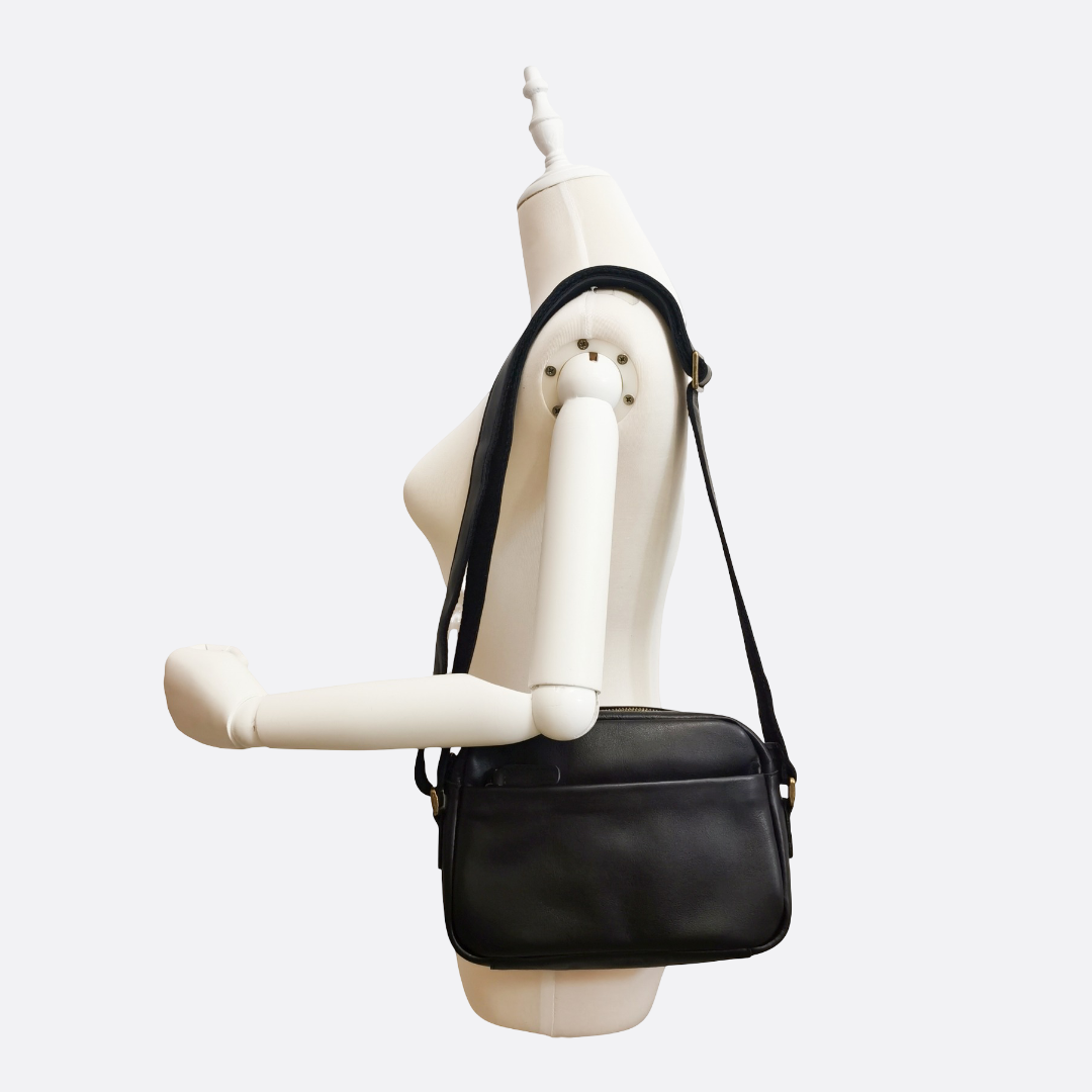 Unisex genuine cowhide leather sling bag Murca V2 design