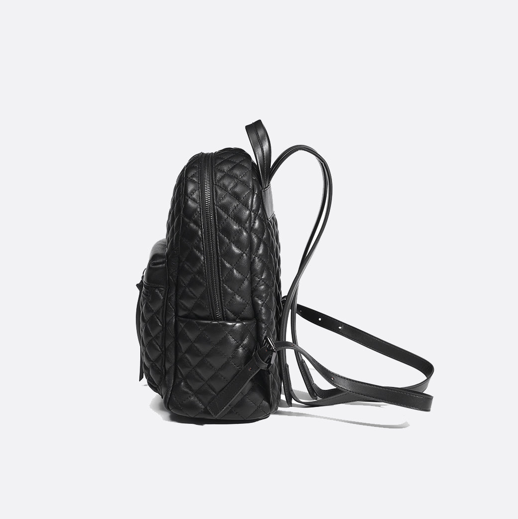 Women's lambskin leather Vyar design quilted backpack