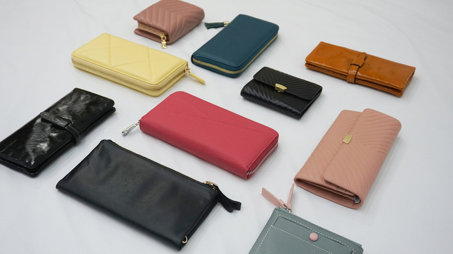 Women's leather wallets and purses by Tomorrow Closet (Singapore)