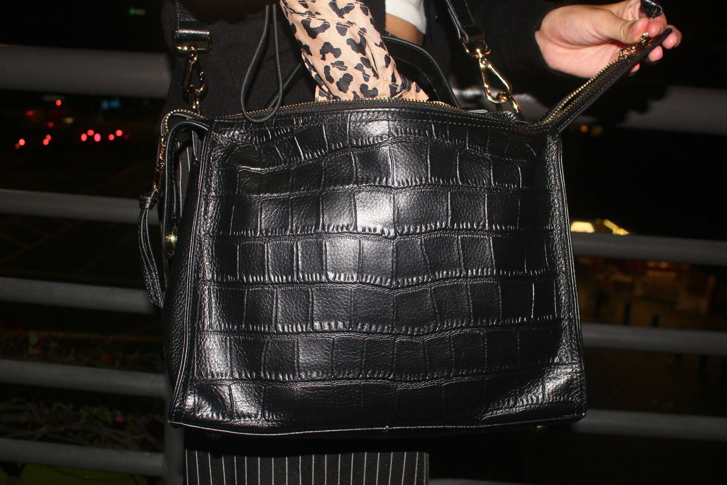 Women's genuine cowhide leather handbag Kabelky design