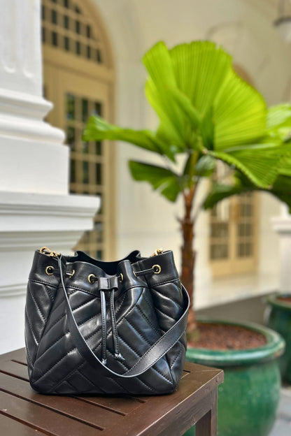 Women's lambskin leather handbag bucket bag Falten design