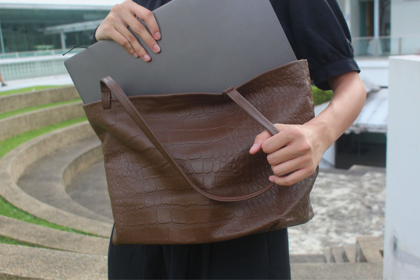 Women's genuine cowhide leather Shopping Tote in crocodile print