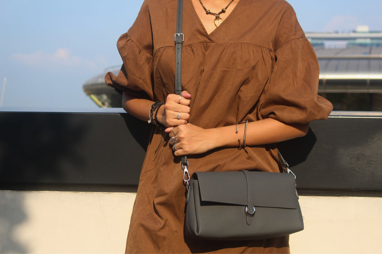 Women's genuine cowhide leather handbag Sternite V4 design