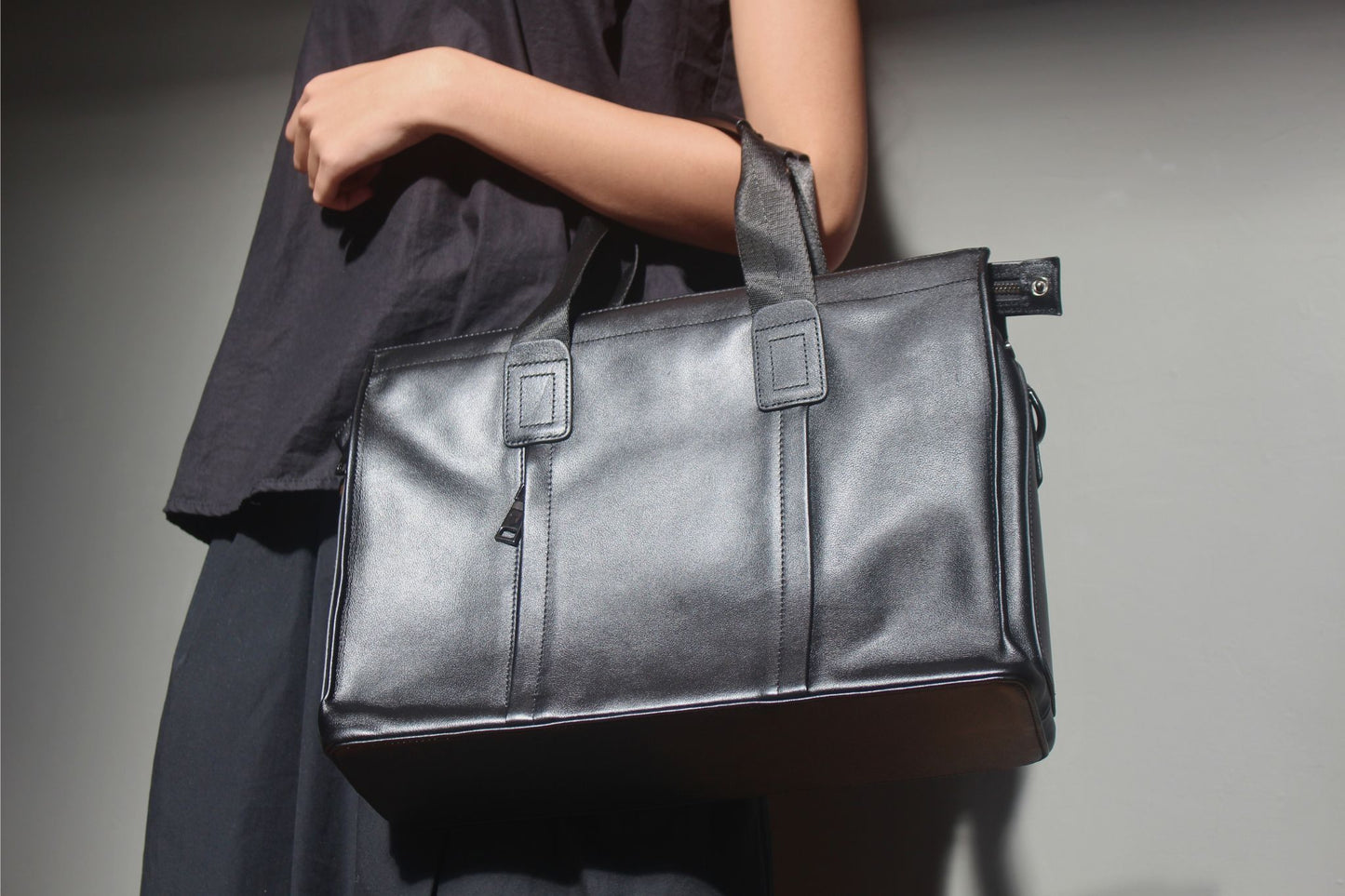 Unisex genuine cowhide leather Potter design briefcase with sling