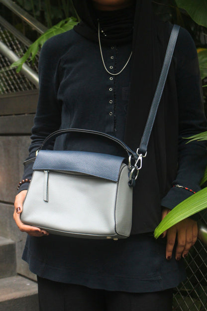 Women's genuine cowhide leather handbag Trika design