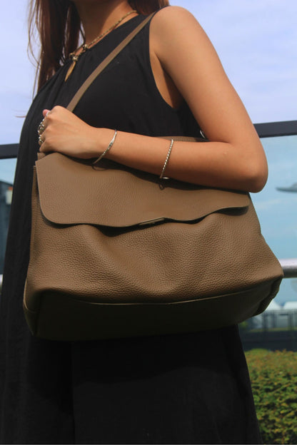 Women's genuine cowhide leather handbag Ingrid V3 design