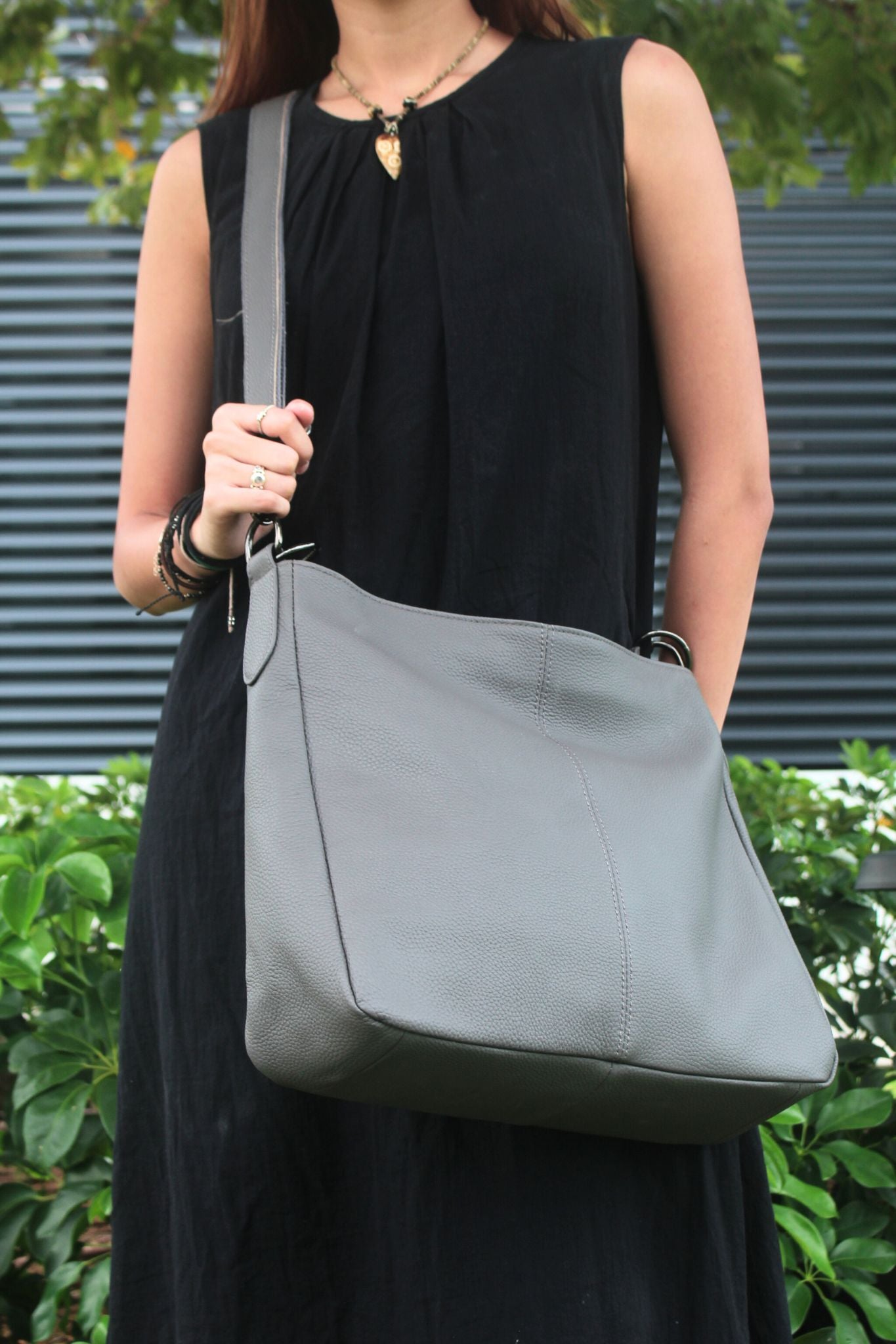 Women's genuine cowhide leather Hobo handbag Dilla V3 design