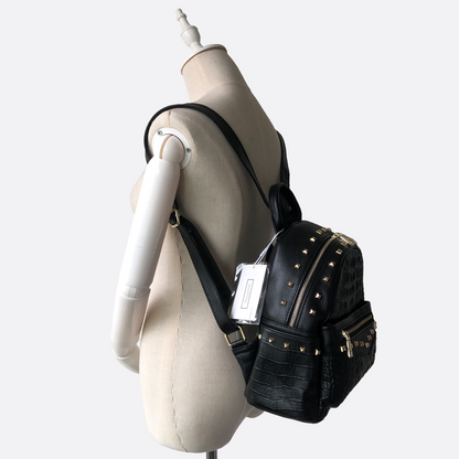 Women's cowhide leather backpack in crocodile print Rivet design