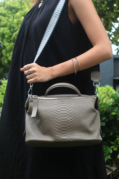 Women's genuine cowhide leather handbag Kabelky v2 design