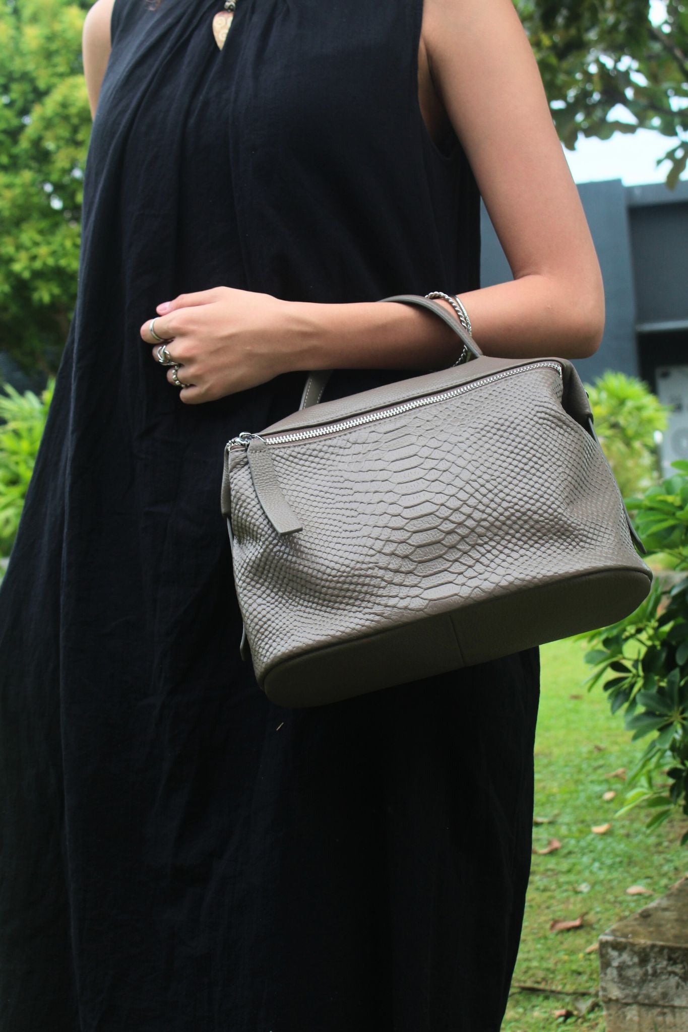 Women's genuine cowhide leather handbag Kabelky v2 design