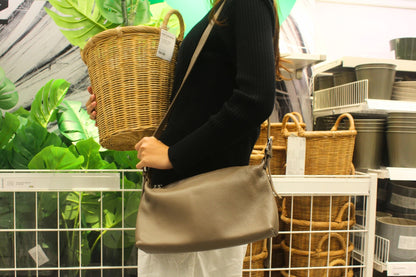 Women's genuine cowhide leather handbag Ingot design