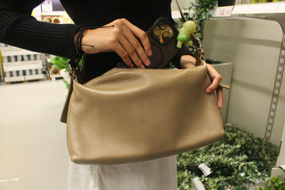 Women's genuine cowhide leather handbag Ingot design