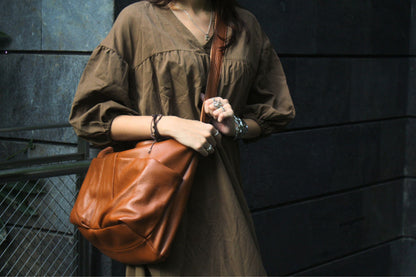 Unisex Women's and Men's genuine cowhide leather handbag Poches design