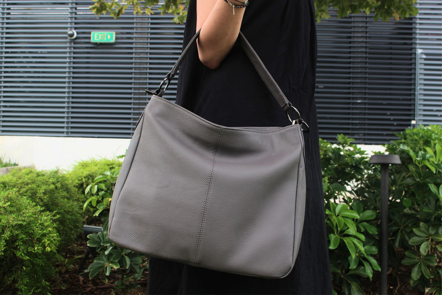 Women's genuine cowhide leather Hobo handbag Dilla V3 design