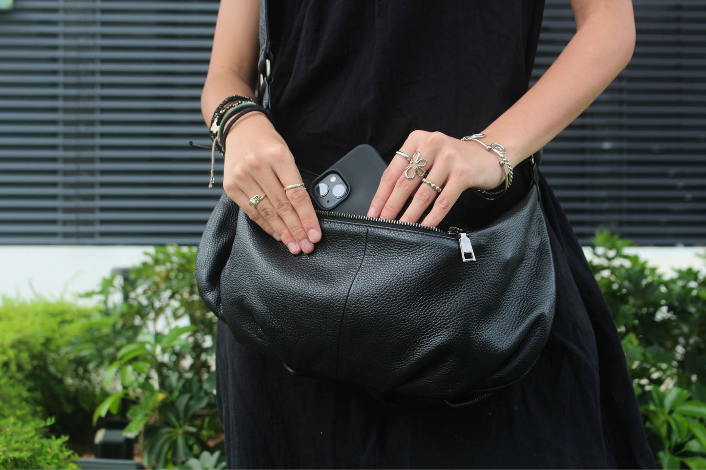 Unisex Women's and Men's genuine cowhide leather handbag Poches V3 design
