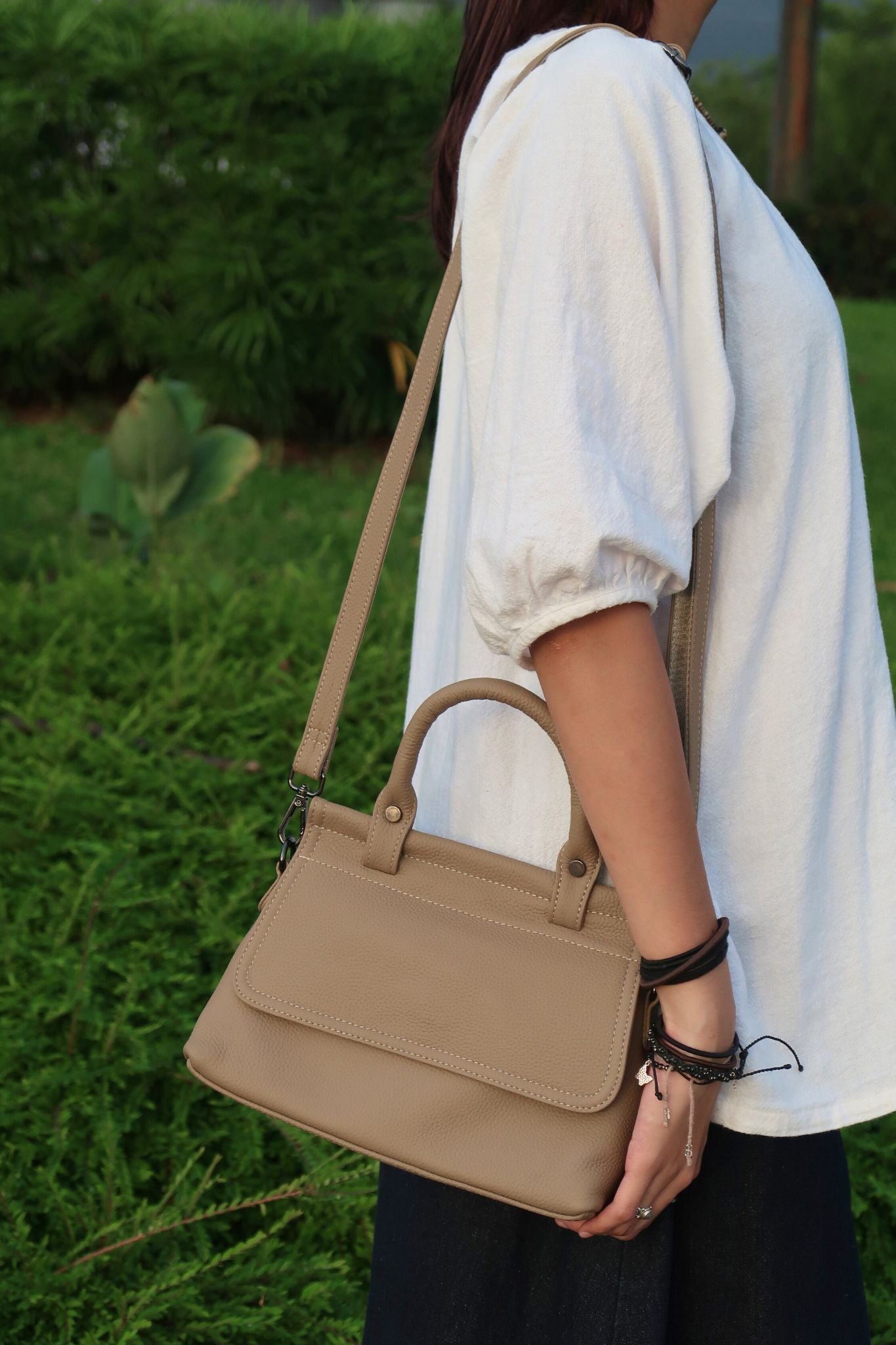 Women's genuine cowhide leather Handbag Perry V5 design