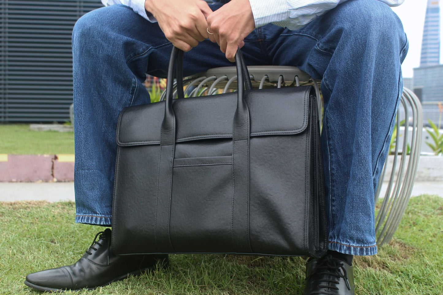 Unisex genuine cowhide leather travel briefcase Flap design