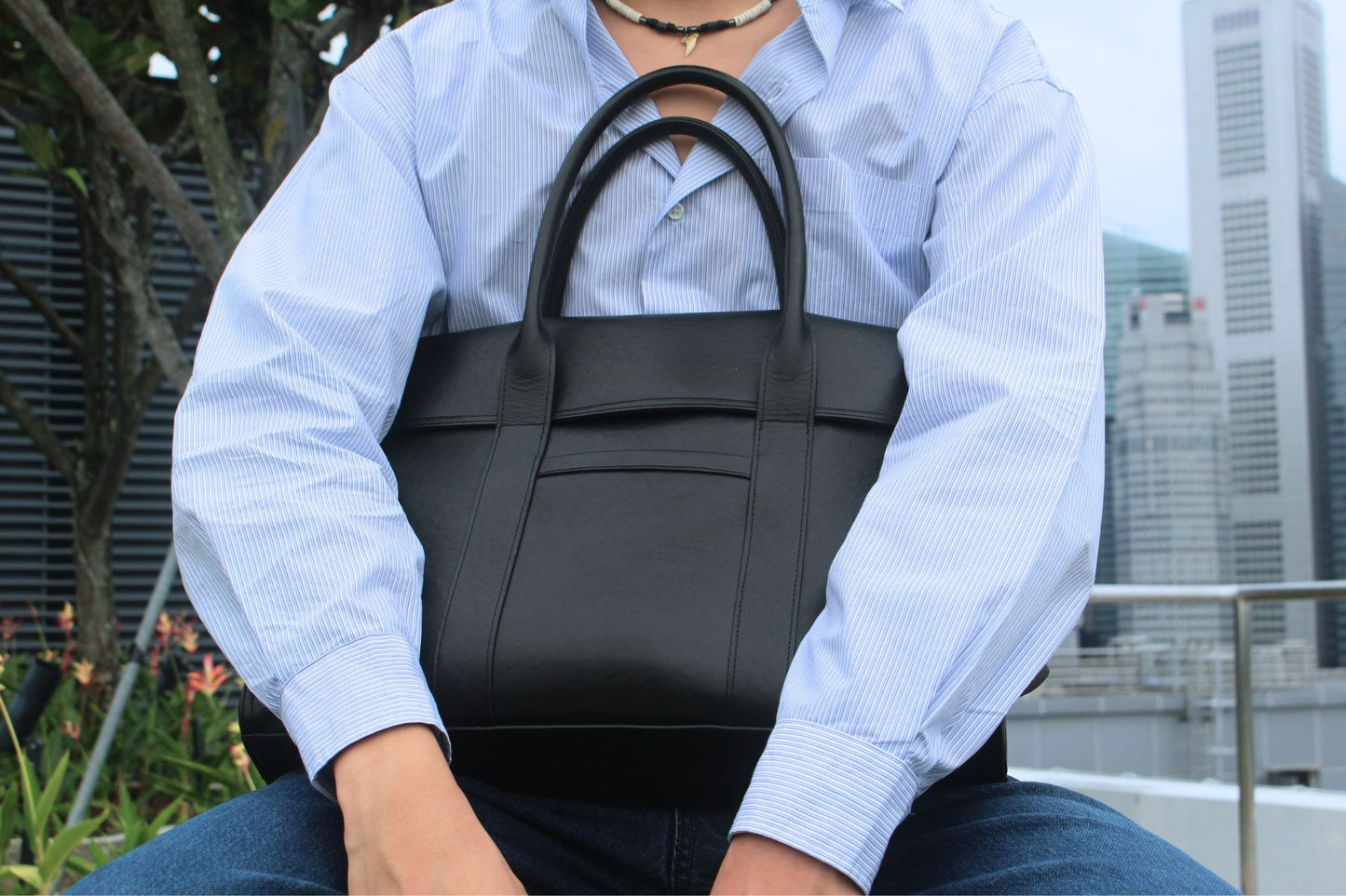 Unisex genuine cowhide leather travel briefcase Flap design