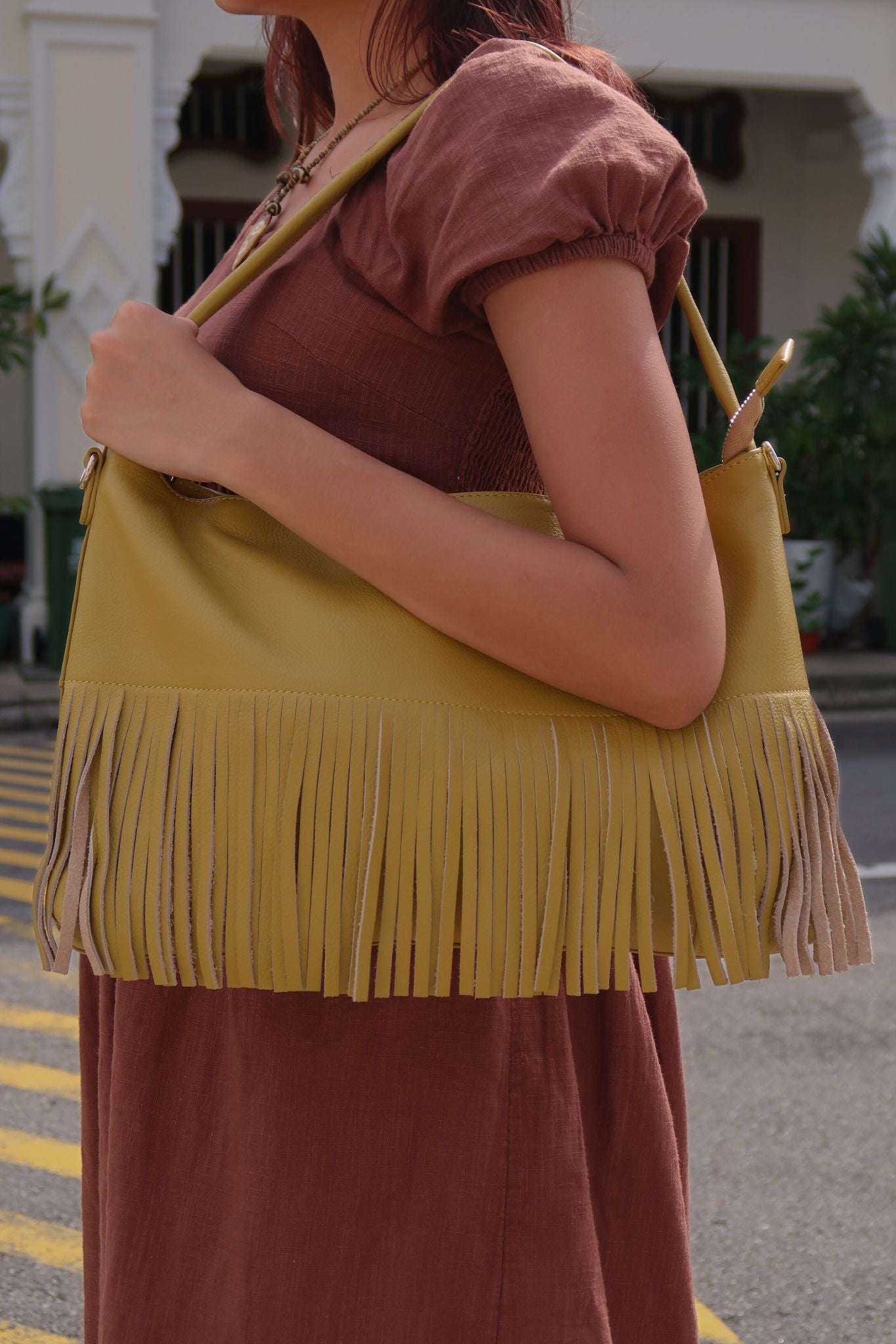 Women's genuine cowhide leather hobo bag Tassel Dilla V2 design
