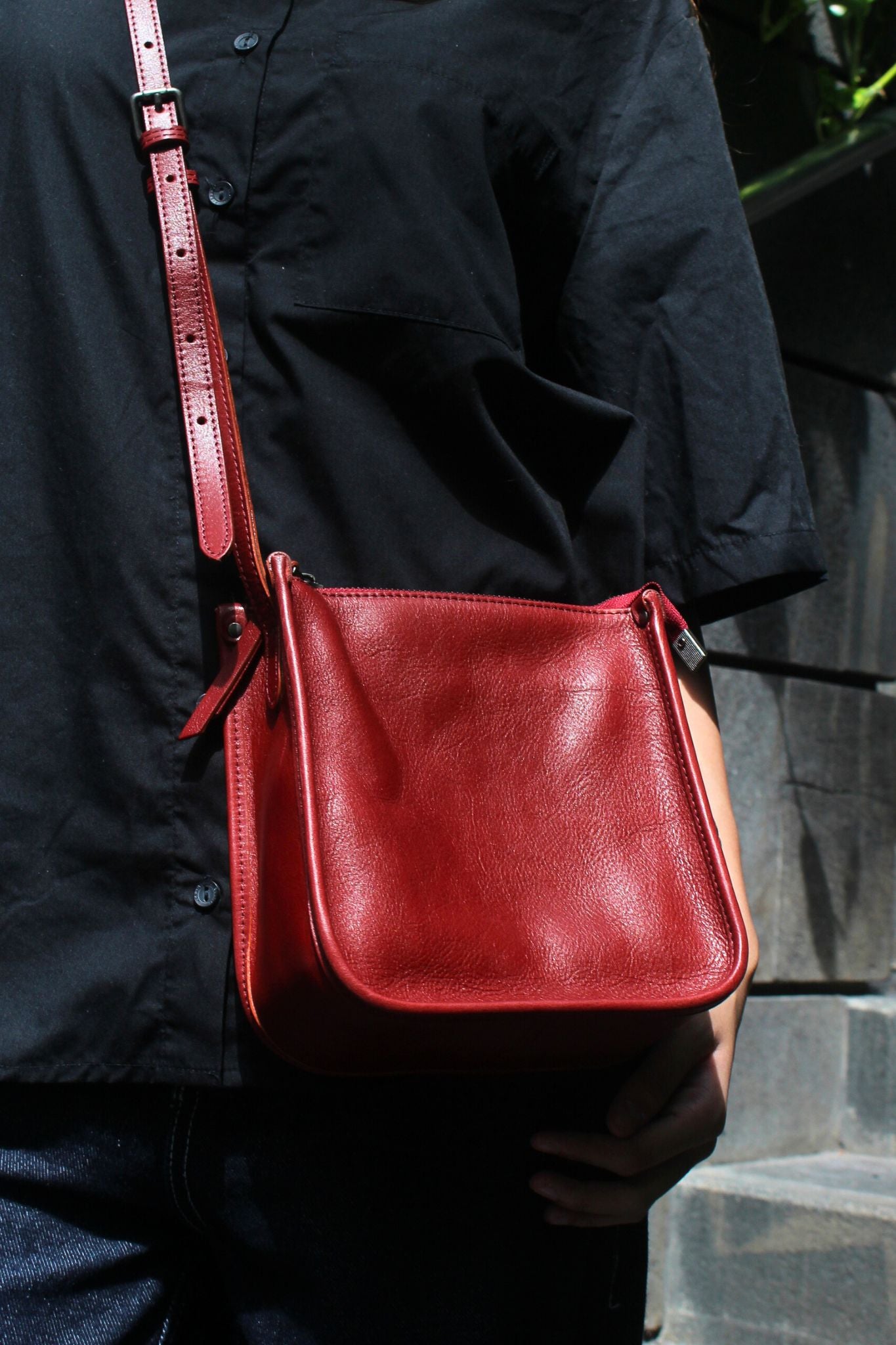 Women's genuine cowhide leather handphone bag Mirren V2 design