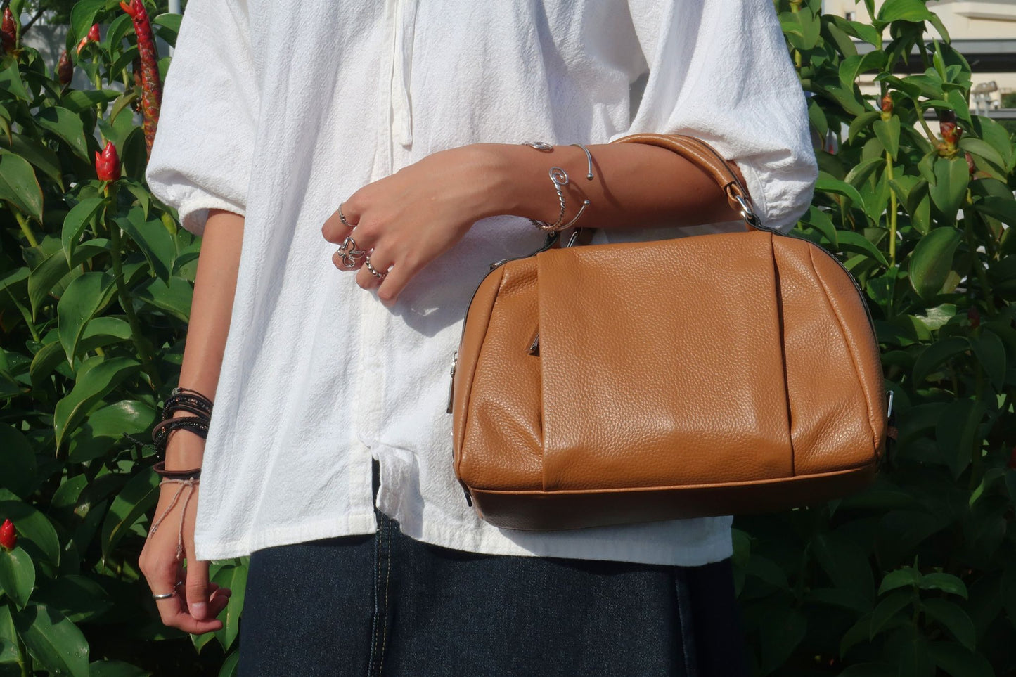 Women's genuine cowhide leather handbag Alana V2 design