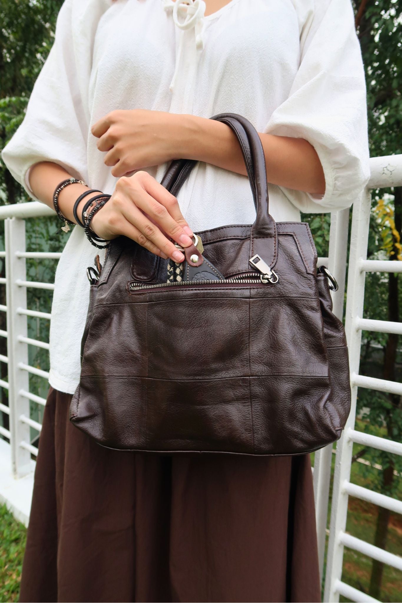 Women's genuine cowhide leather handbag Ingrid V2 design