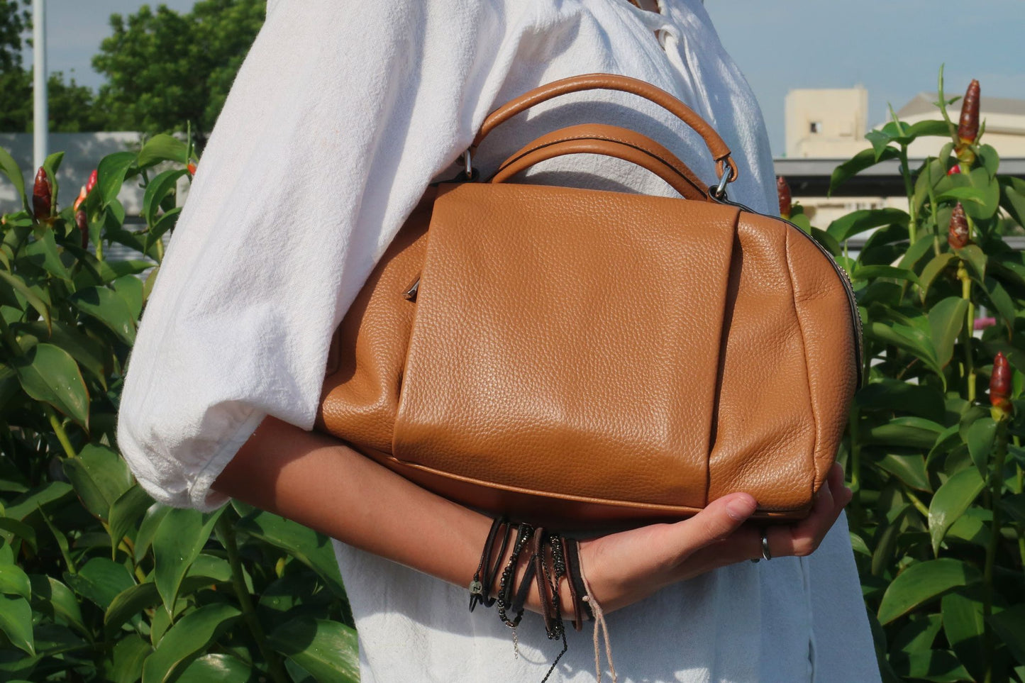 Women's genuine cowhide leather handbag Alana V2 design